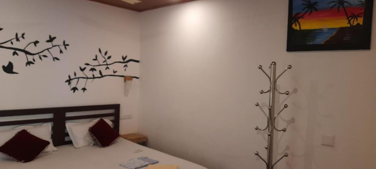 Marari Adonis Beach Villa Mararikulam Eksteriør bilde