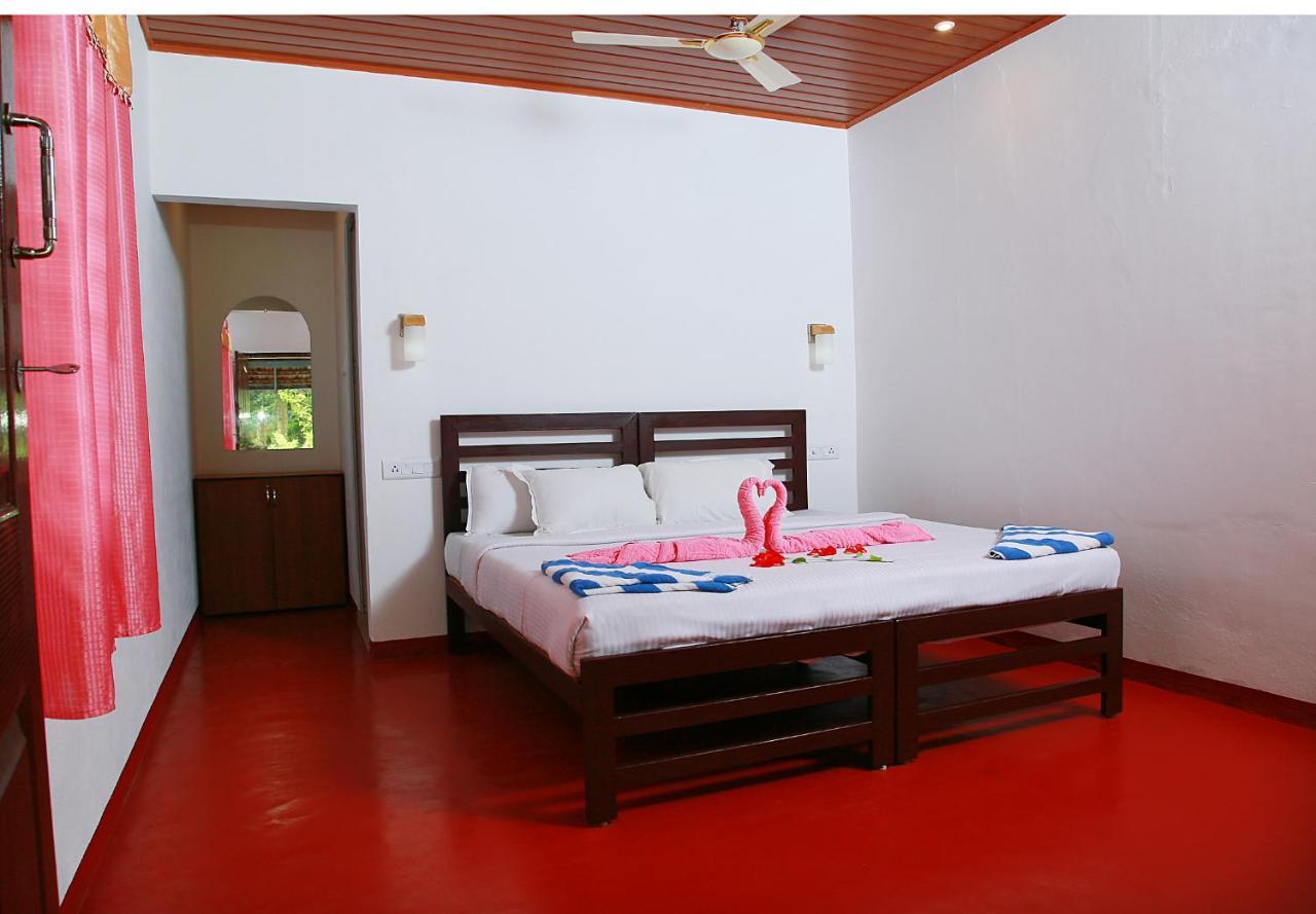 Marari Adonis Beach Villa Mararikulam Eksteriør bilde