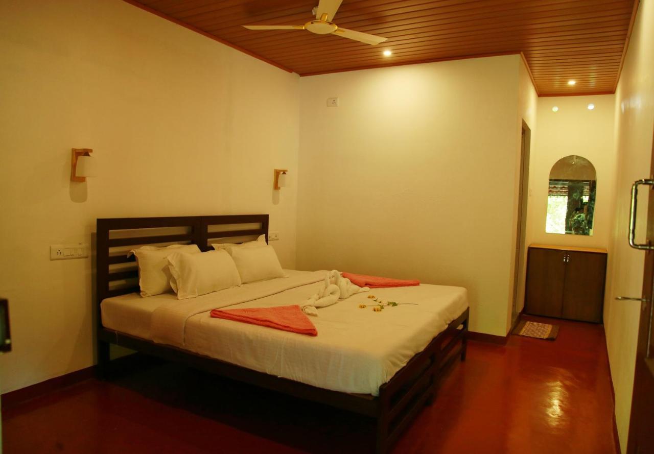 Marari Adonis Beach Villa Mararikulam Eksteriør bilde